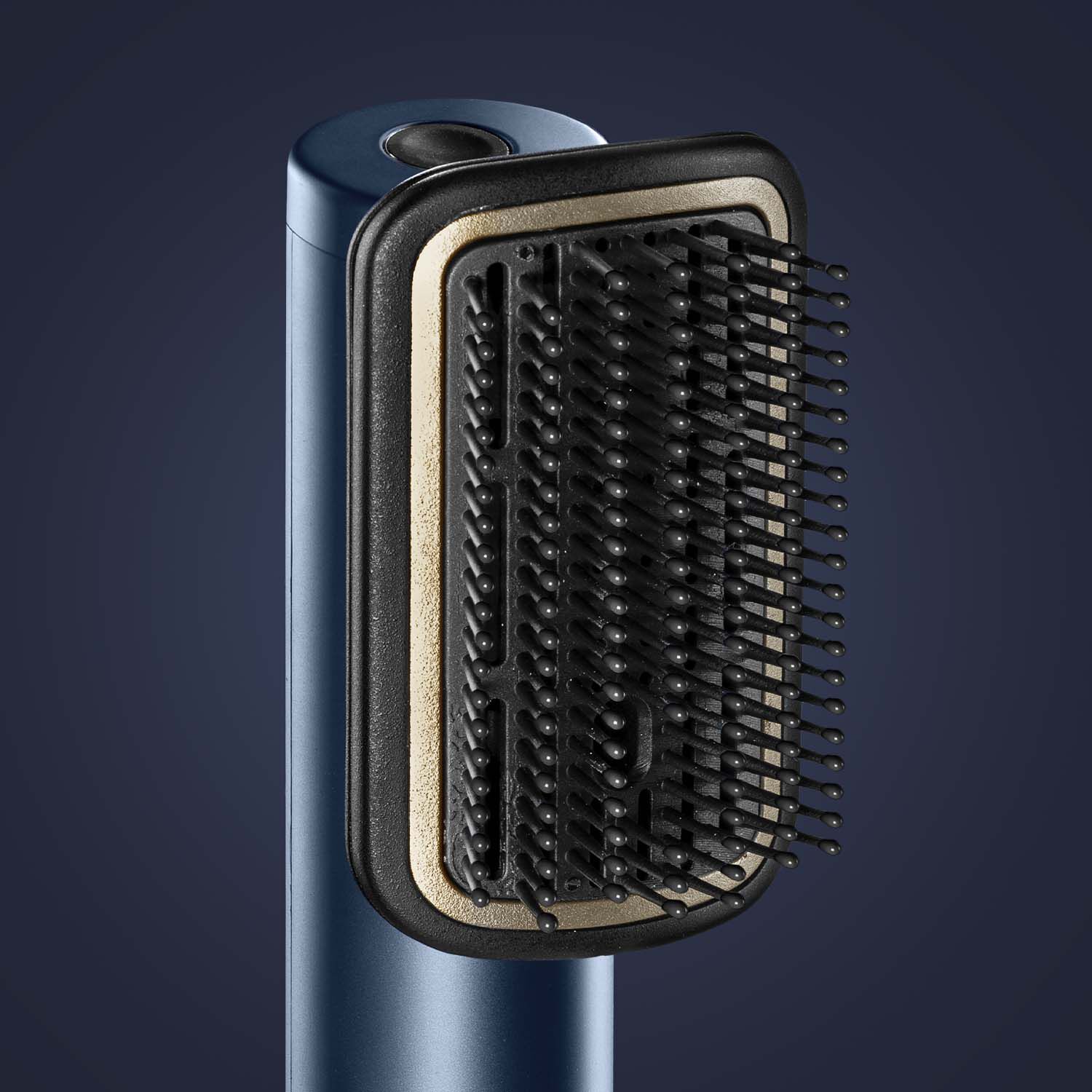 Close up of Air Wand SMoothing Brush